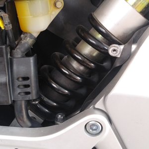 ST1300 rear shock