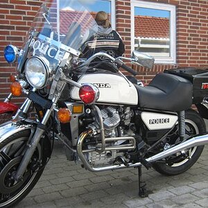 CX500 Police