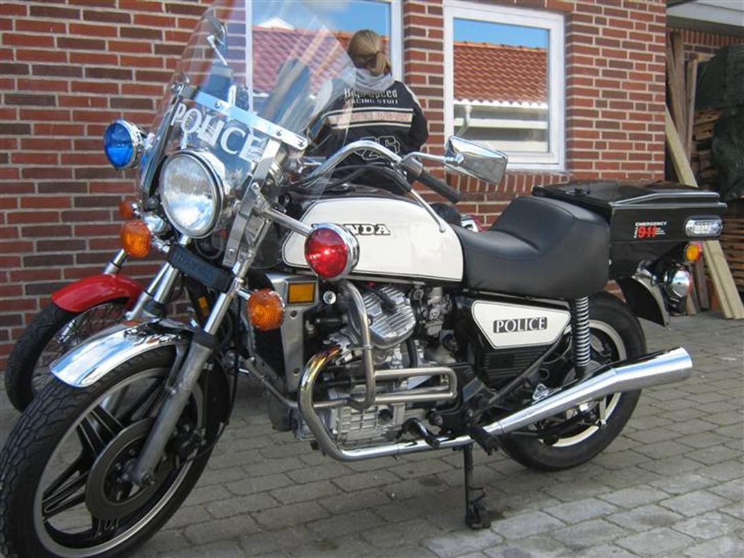 CX500 Police