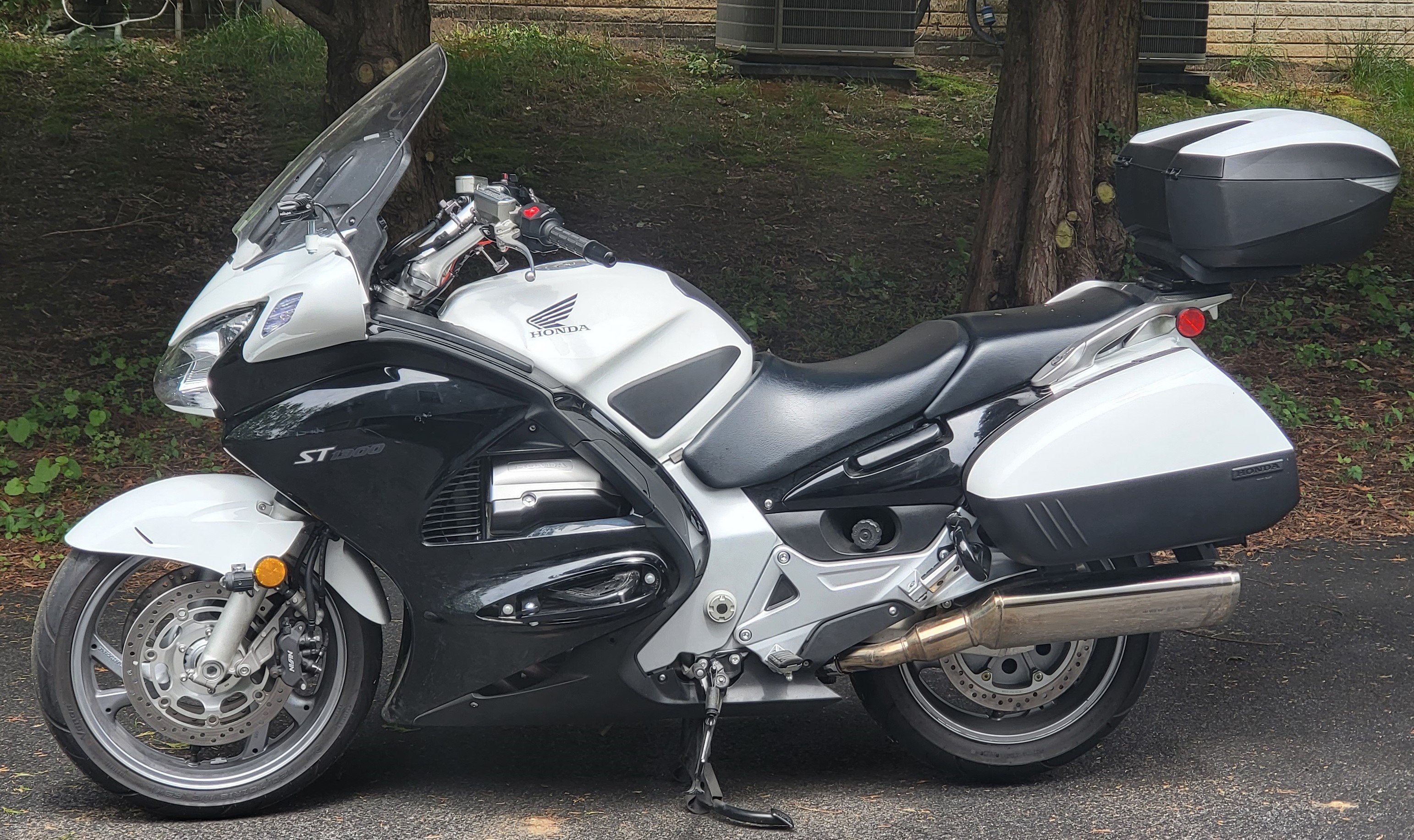ST-1300PA